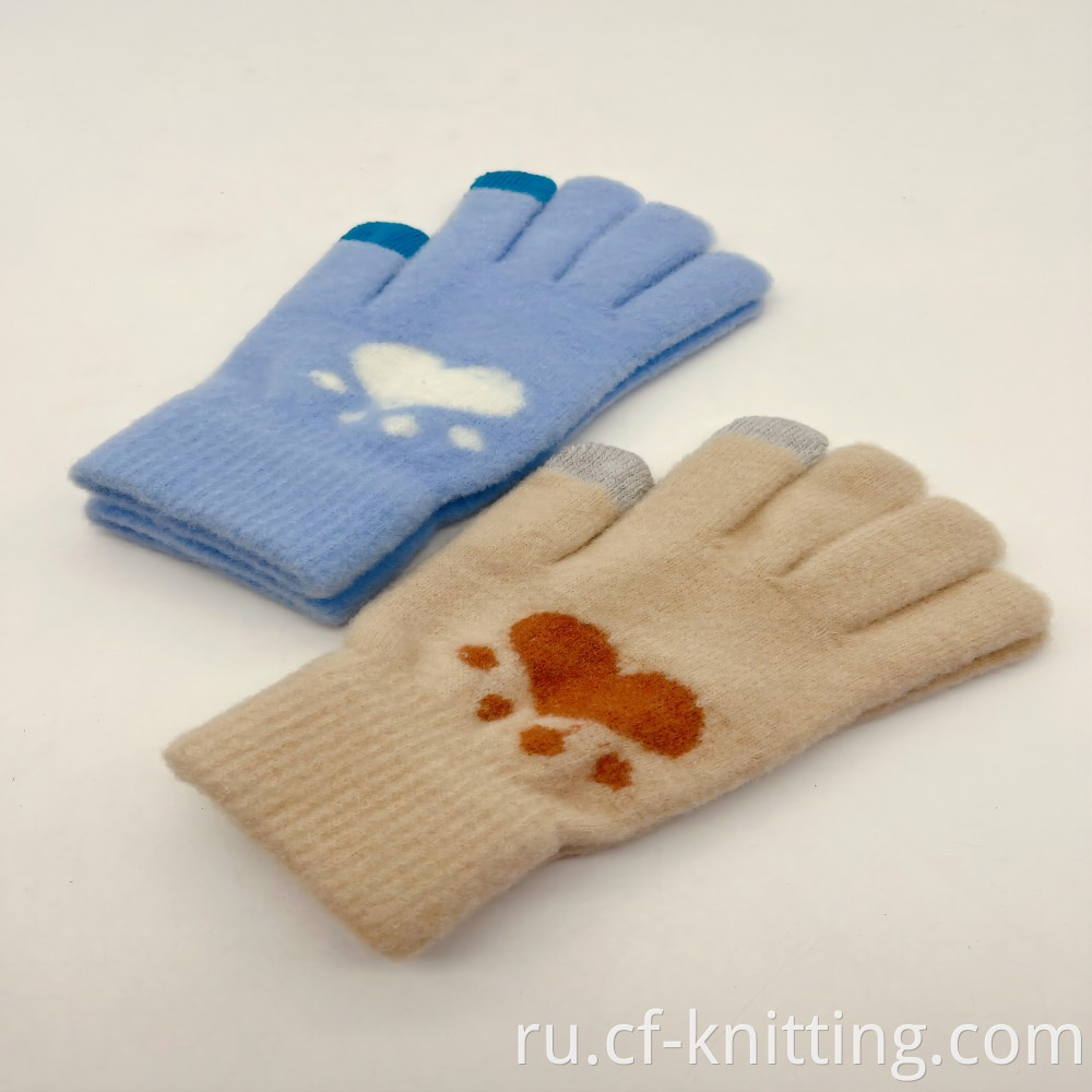 Cf S 0008 Knitted Gloves 1